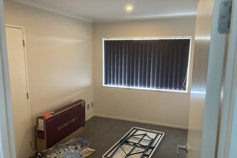 Photo of property in 15a Vine Street, Mangere East, Auckland, 2024