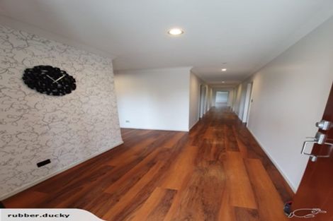 Photo of property in 381 Tararua Road, Levin, 5571