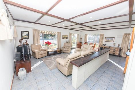 Photo of property in 114 Napier Road, Havelock North, 4130