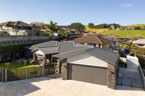 Photo of property in 61 Falcon Drive, Welcome Bay, Tauranga, 3112