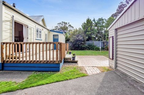 Photo of property in 15 Weld Street, Normanby, Hawera, 4614