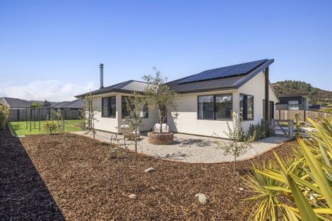 Photo of property in 46 Pounamu Avenue, Albert Town, Wanaka, 9305