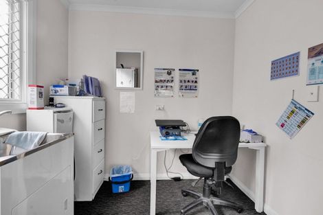 Photo of property in 21 Northgate, Strandon, New Plymouth, 4312