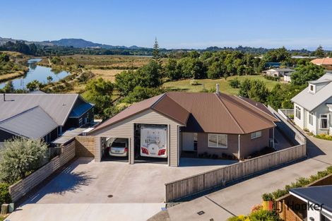 Photo of property in 38 Noble Johnston Drive, Katikati, 3129