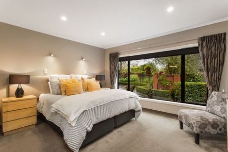 Photo of property in 149 Straven Road, Fendalton, Christchurch, 8014