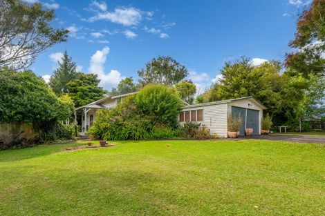 Photo of property in 1021 Kahikatea Flat Road, Waitoki, Kaukapakapa, 0871