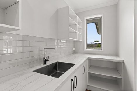 Photo of property in 89 Brookvale Road, Havelock North, 4130