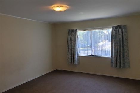 Photo of property in 6 Everglade Drive, Goodwood Heights, Auckland, 2105