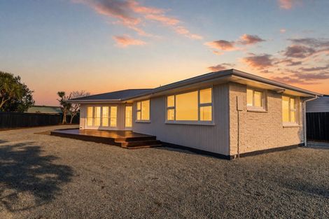 Photo of property in 81 Bridge Street, New Brighton, Christchurch, 8062