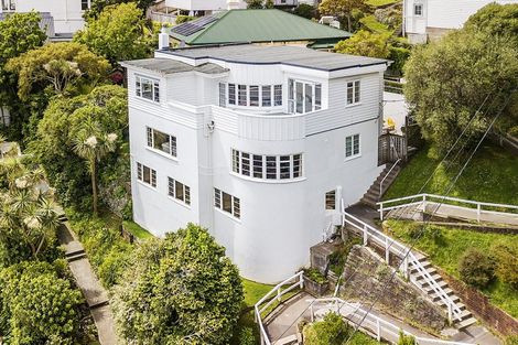 Photo of property in 29a Grass Street, Roseneath, Wellington, 6011