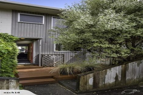 Photo of property in 4/42 Sheridan Drive, New Lynn, Auckland, 0600