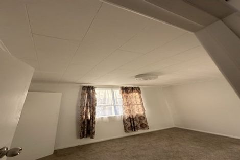 Photo of property in 12 Ennis Avenue, Pakuranga Heights, Auckland, 2010