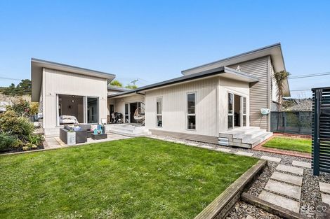 Photo of property in 21 Pempsey Street, Silverstream, Upper Hutt, 5019