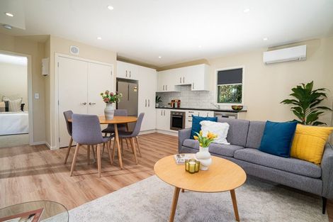 Photo of property in 2 Huntingdon Street, Northland, Wellington, 6012