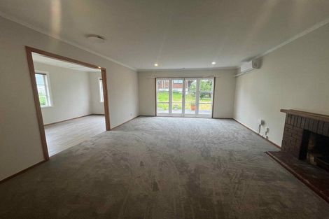 Photo of property in 2 Kohekohe Street, New Lynn, Auckland, 0600