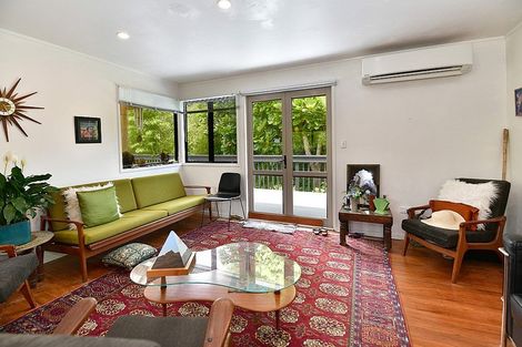 Photo of property in 16 Shelly Beach Road, Shelly Beach, Helensville, 0874