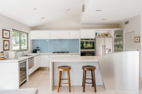 Photo of property in 80a Pa Road, Kerikeri, 0230