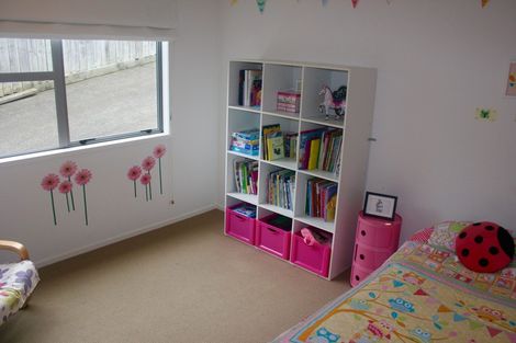 Photo of property in 42a Park Road, Glenfield, Auckland, 0629