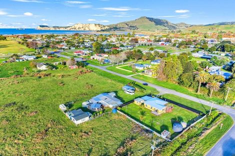 Photo of property in 5 Banks Street, Tolaga Bay, 4077