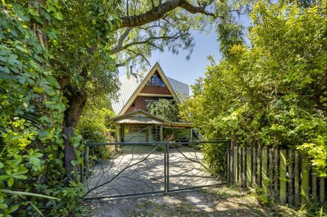 Photo of property in 21 Gillies Crescent, Waimarama, Havelock North, 4294