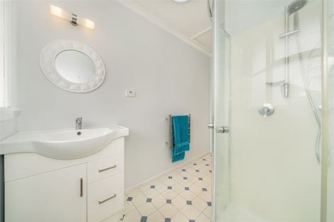 Photo of property in 5 Lane Street, Wallaceville, Upper Hutt, 5018