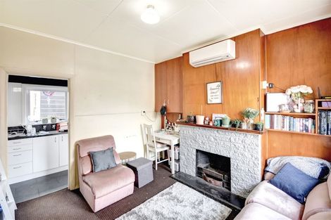 Photo of property in 16 Titan Street, North Dunedin, Dunedin, 9016