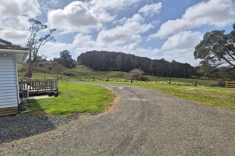 Photo of property in 137 Griffin Road, Maungaturoto, 0583