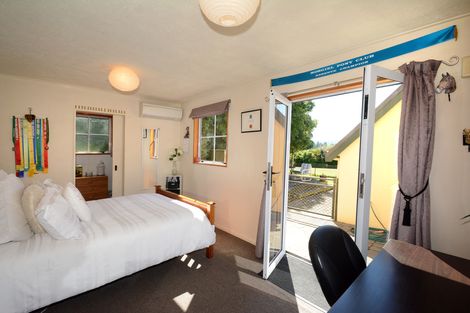 Photo of property in 27 Weir Street, Green Island, Dunedin, 9018