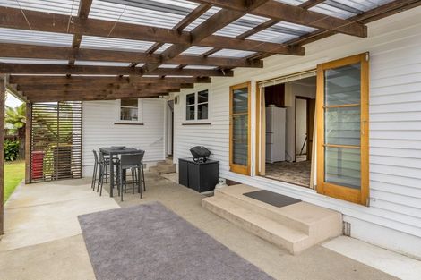 Photo of property in 53 Graham Street, Levin, 5510