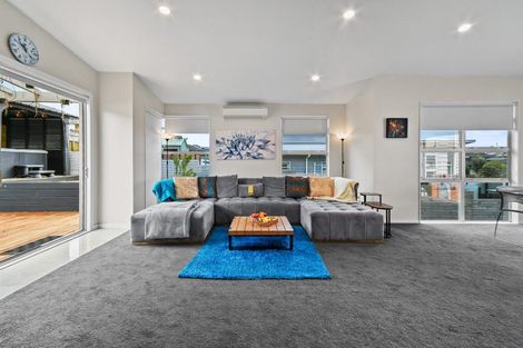 Photo of property in 29 Ina Ville Drive, Pukekohe, 2120