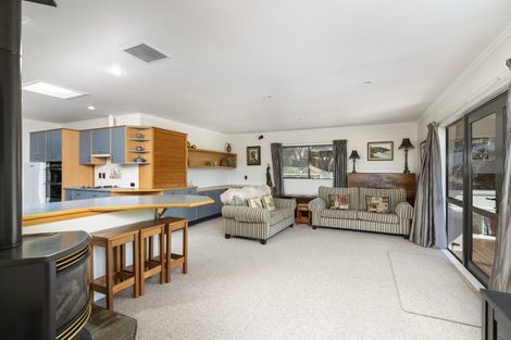 Photo of property in 24 Palm Parade, Riversdale Beach, Masterton, 5872