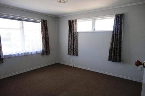 Photo of property in 64 Tawa Crescent, Manurewa, Auckland, 2102