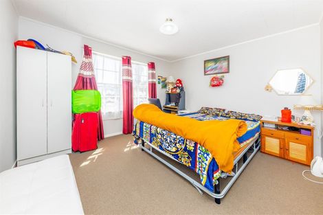 Photo of property in 3 Aarts Avenue, Manurewa, Auckland, 2102