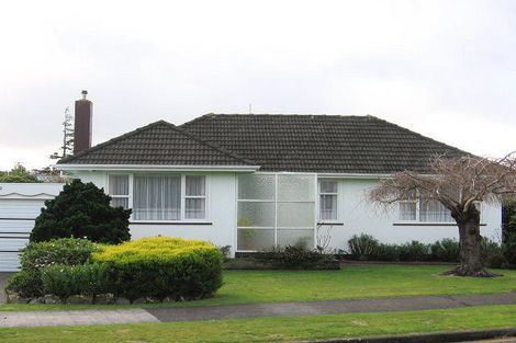 Photo of property in 32 Parkland Crescent, Terrace End, Palmerston North, 4410