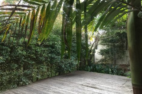 Photo of property in 126 Wheturangi Road, Greenlane, Auckland, 1051