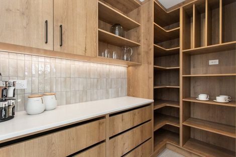 Photo of property in 6 Earl Way, Amberley, 7410