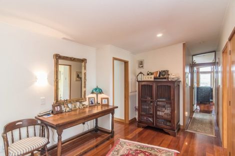 Photo of property in 87 Winara Avenue, Waikanae, 5036