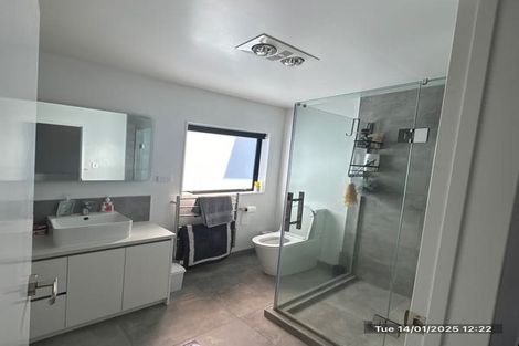 Photo of property in 2/15 Tokerau Drive, Rototuna North, Hamilton, 3210