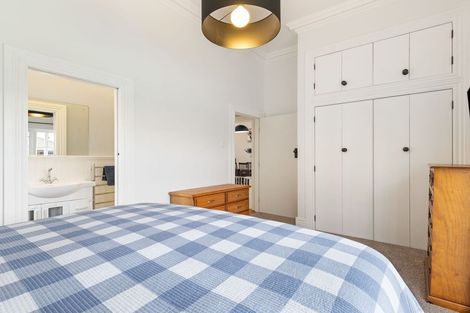 Photo of property in 17 Perrin Place, Kelvin Grove, Palmerston North, 4414