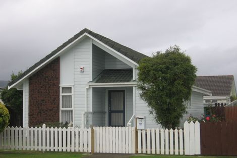 Photo of property in 10 Mason Street, Moera, Lower Hutt, 5010