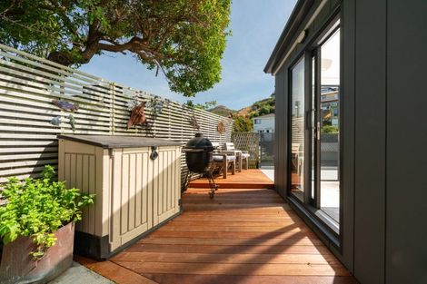 Photo of property in 173a Severn Street, Island Bay, Wellington, 6023