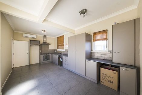 Photo of property in 629 Featherston Street, Roslyn, Palmerston North, 4414