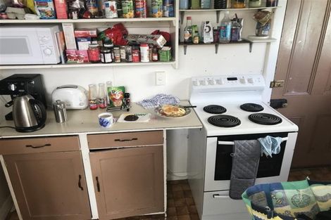 Photo of property in 39 Howe Street, North Dunedin, Dunedin, 9016