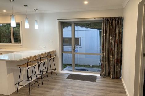 Photo of property in 8 Renfrew Street, Upper Riccarton, Christchurch, 8041
