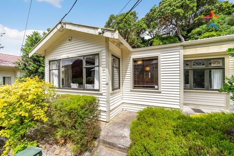 Photo of property in 49 Ribble Street, Island Bay, Wellington, 6023