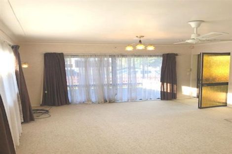 Photo of property in 2/1 Landscape Road, Papatoetoe, Auckland, 2025