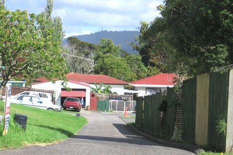 Photo of property in 2/10 Borich Road, Sunnyvale, Auckland, 0612