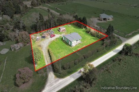 Photo of property in 11 Sunderland Street, Waimangaroa, Westport, 7891