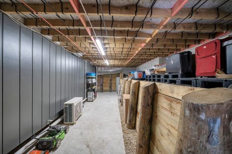 Photo of property in 6 Mara Waina Place, Swanson, Auckland, 0614