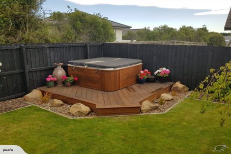 Photo of property in 41 Puhara Avenue, Parklands, Christchurch, 8083